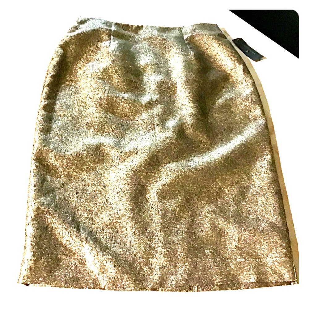 Pencil skirt